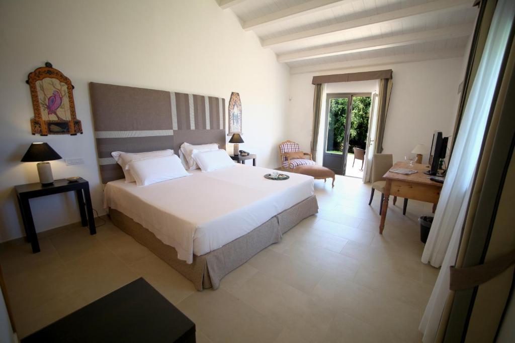 Antica Locanda Del Golf راغوزا الغرفة الصورة
